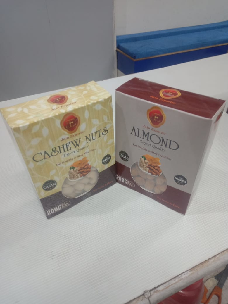 Combo Pack of Premium Almond, 200 g and Cashew, 200 g